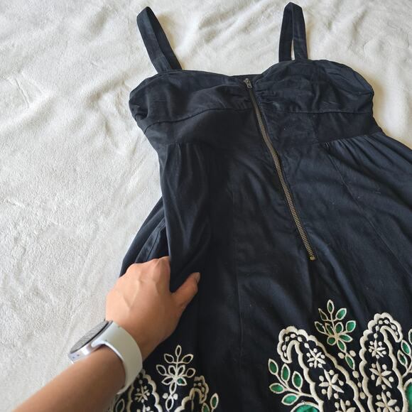 Anthropologie Y2K Black Embroidered Dress Sz 10 Zip Front Strappy Babydoll - Picture 7 of 12